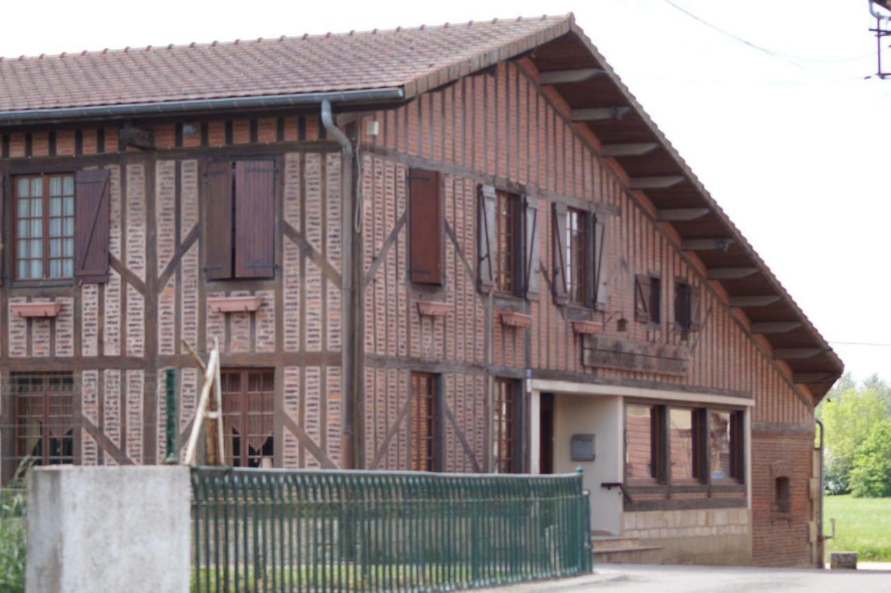 Le Moulin D'Eclaron Bed & Breakfast Dış mekan fotoğraf